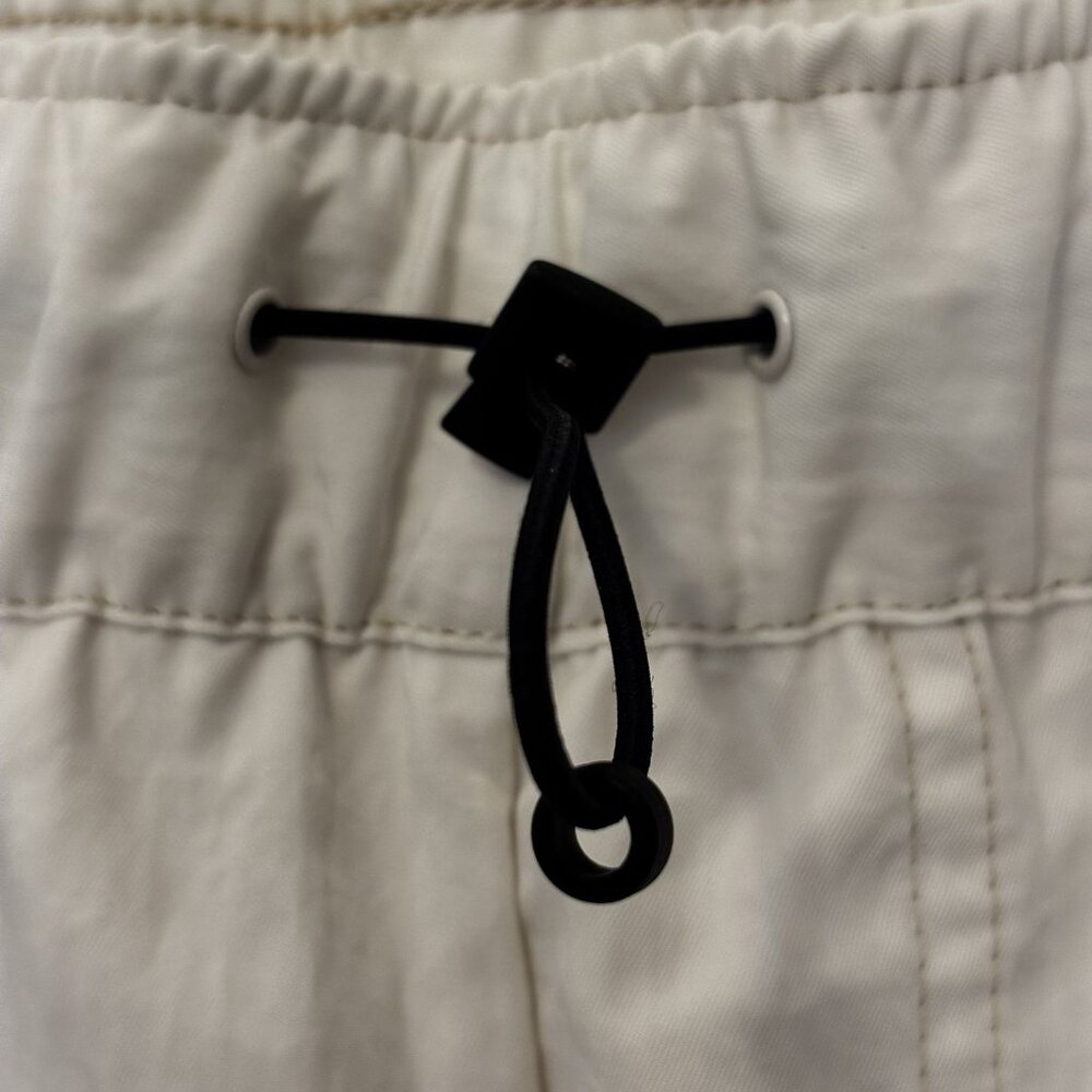 Nike Size Large Woven Utility Pants Beige/Cream Patchwork Elastic Waist - Picture 2 of 9